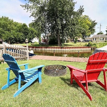 Chain O Lakes Nautical 4Bed 3Bath Waterfront With Bonus Room, Large Deck And Hot Tub Fox Lake Exterior foto