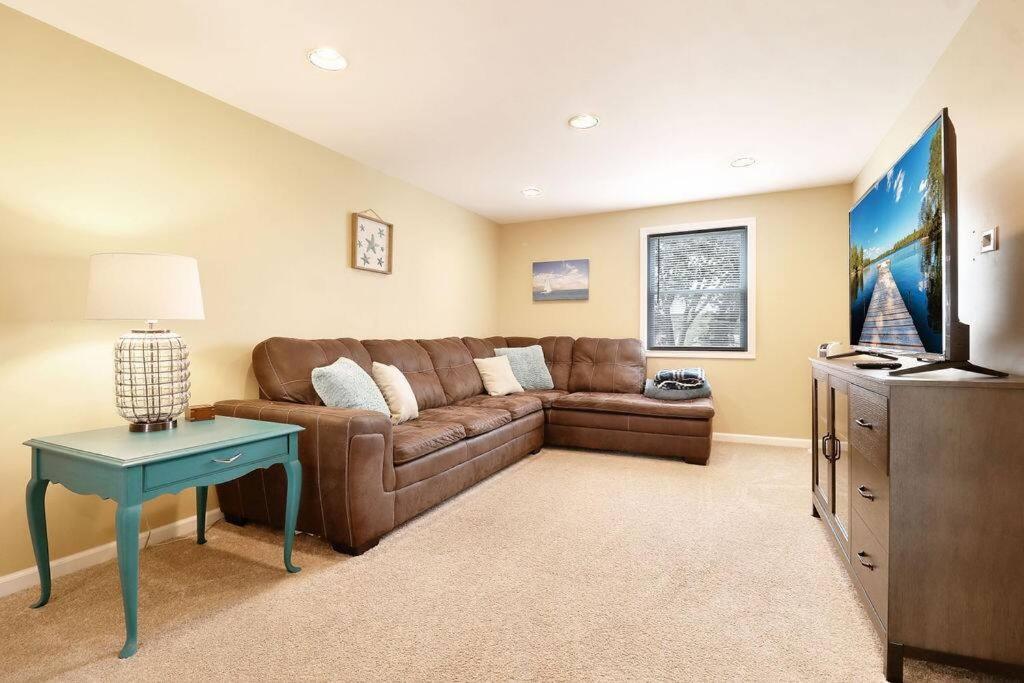 Chain O Lakes Nautical 4Bed 3Bath Waterfront With Bonus Room, Large Deck And Hot Tub Fox Lake Exterior foto