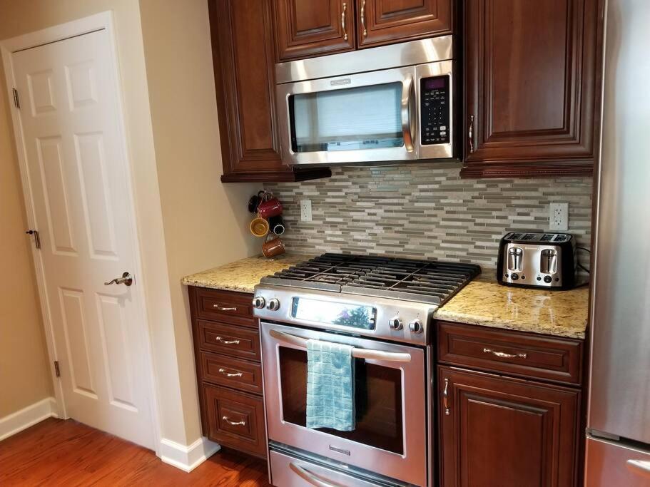 Chain O Lakes Nautical 4Bed 3Bath Waterfront With Bonus Room, Large Deck And Hot Tub Fox Lake Exterior foto