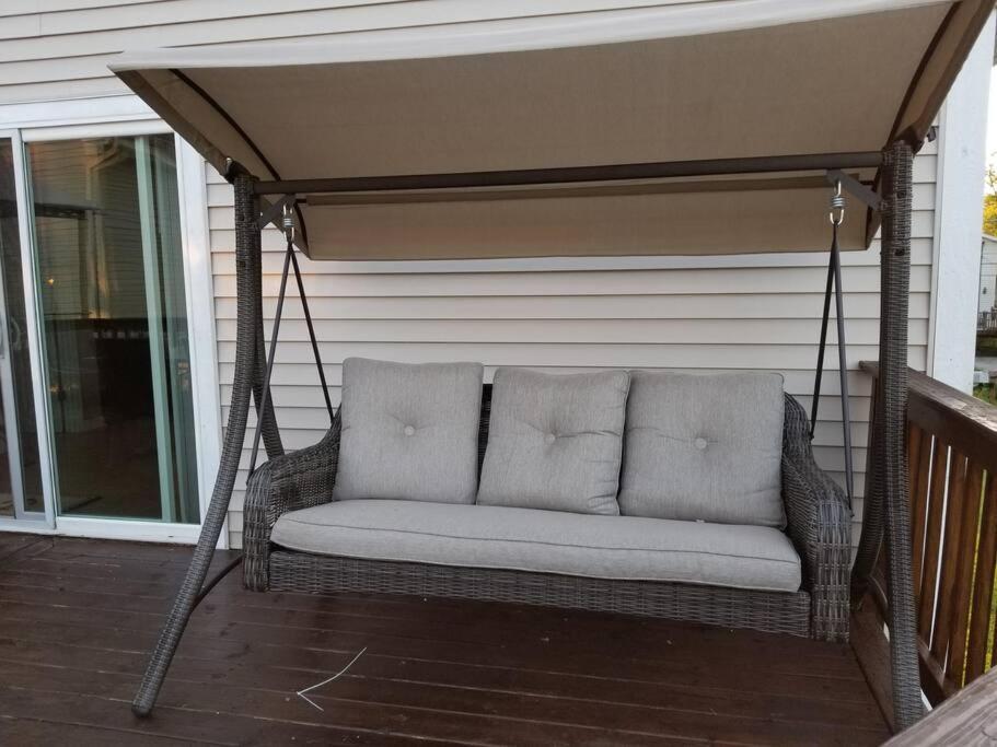 Chain O Lakes Nautical 4Bed 3Bath Waterfront With Bonus Room, Large Deck And Hot Tub Fox Lake Exterior foto